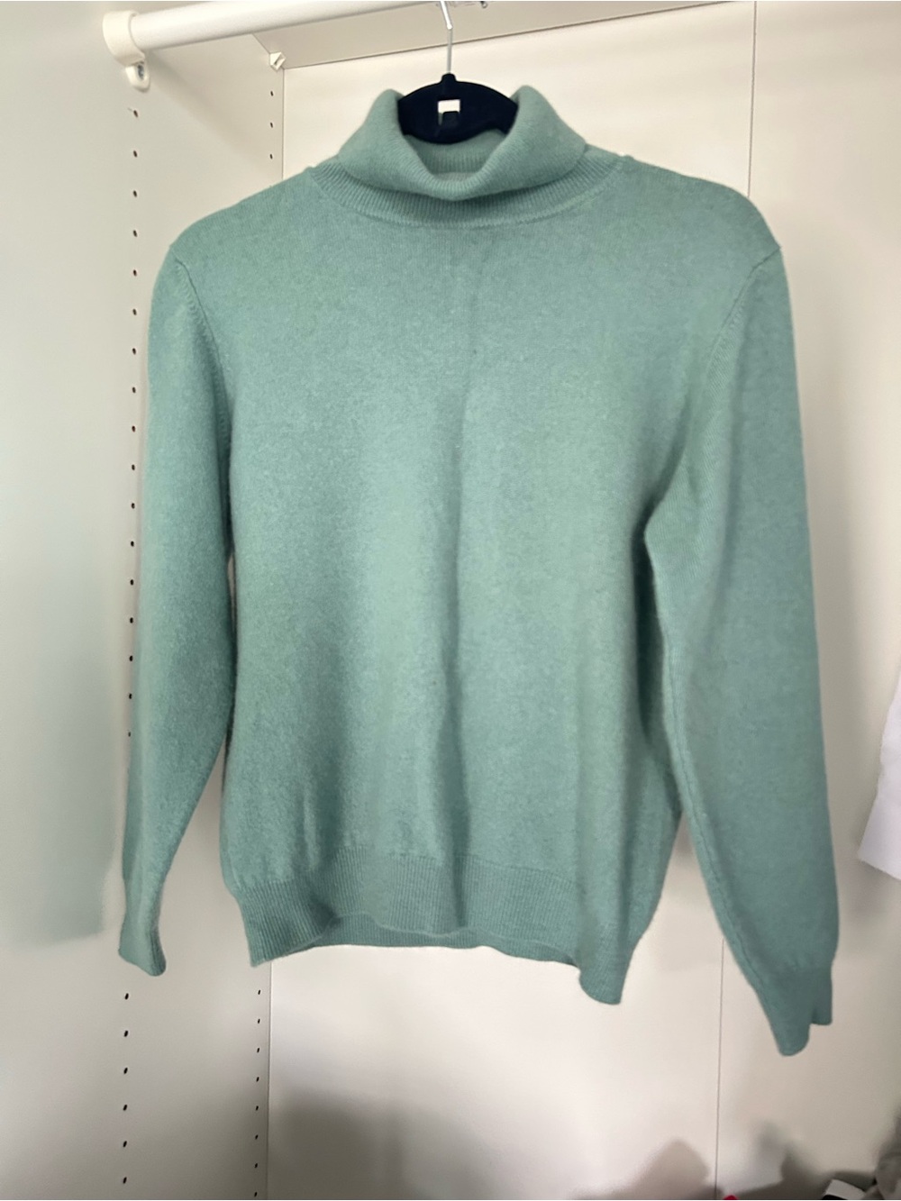 Lands’ End 100% 2-Ply Cashmere Turtleneck Sweater - Sage Green - Size S (6-8)